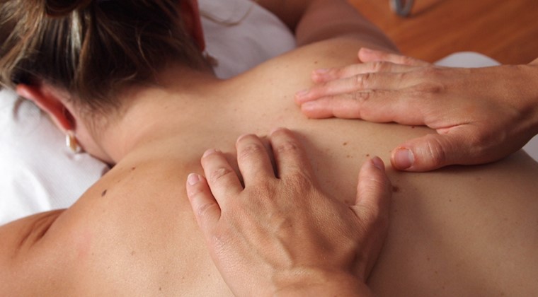 Römische Massage mit Traubenkernöl