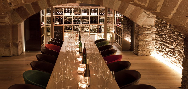 Vinothek und Wein probieren im Nells Park Hotel in Trier an der Mosel